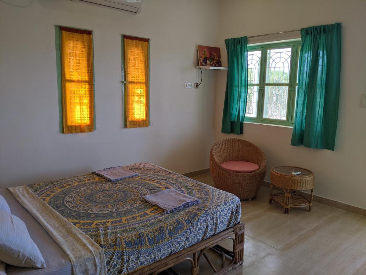 Blue Moon Guest House Махабалипурам Екстериор снимка